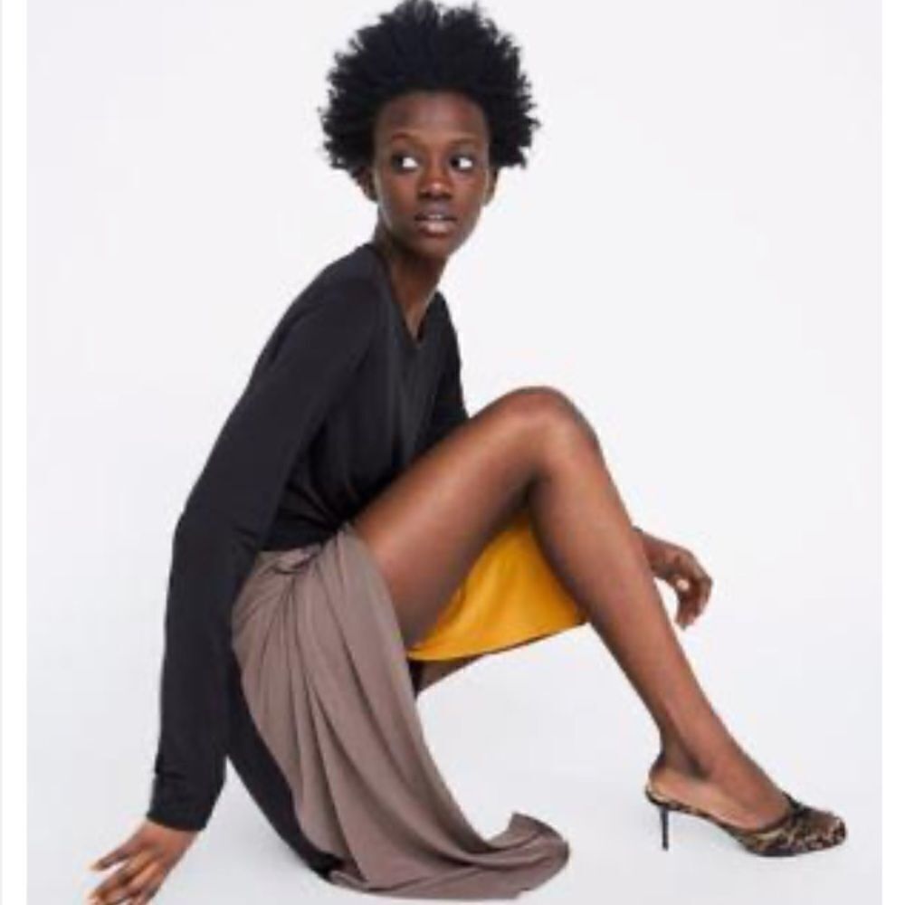 Zara Black and Mustard Long Sleeve Dress - Picture 6 of 6